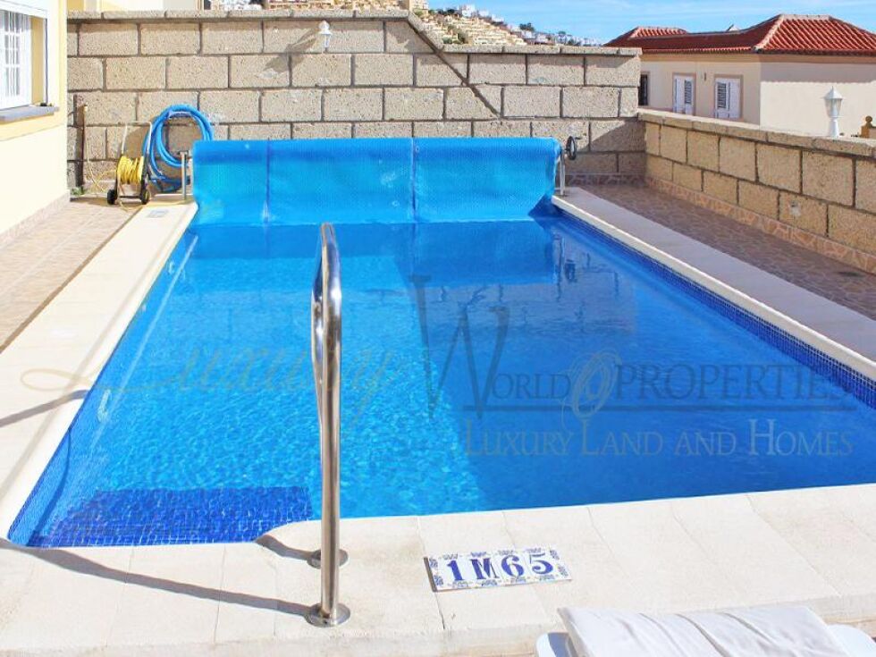 Villa for sale in  Costa Adeje, Spain - LWP4332 Casa en El Madronal