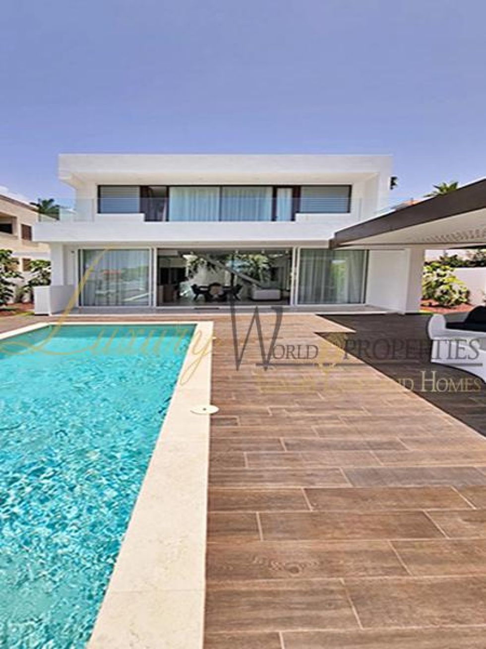 Villa for sale in  Costa Adeje, Spain - LWP4454 Villa en El Madronal