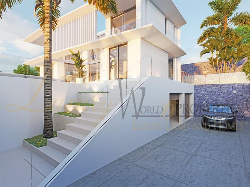 Villa for sale in  Costa Adeje, Spain - LWP4579 Villa en Roque del Conde