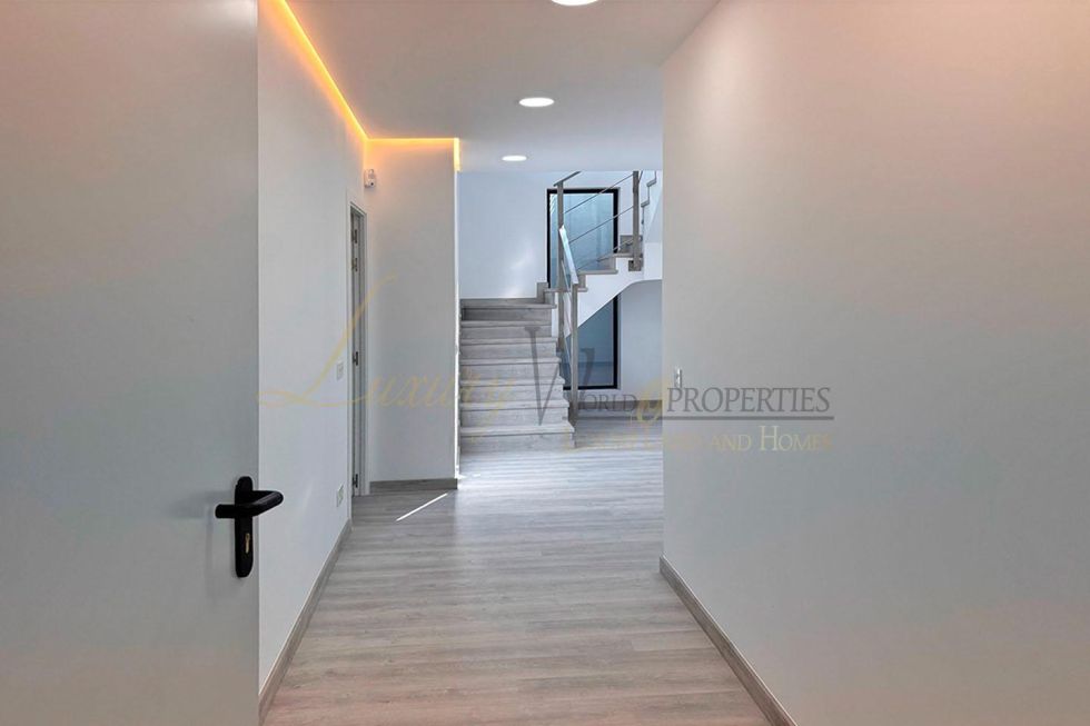 Villa for sale in  Costa Adeje, Spain - LWP4958 Villa en El Madronal