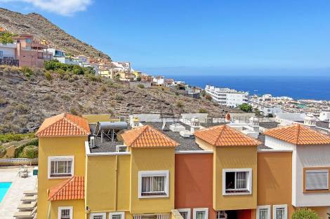 Villa for sale in  Costa Adeje, Spain - LWP4995L Adosado en Roque del Conde (L)