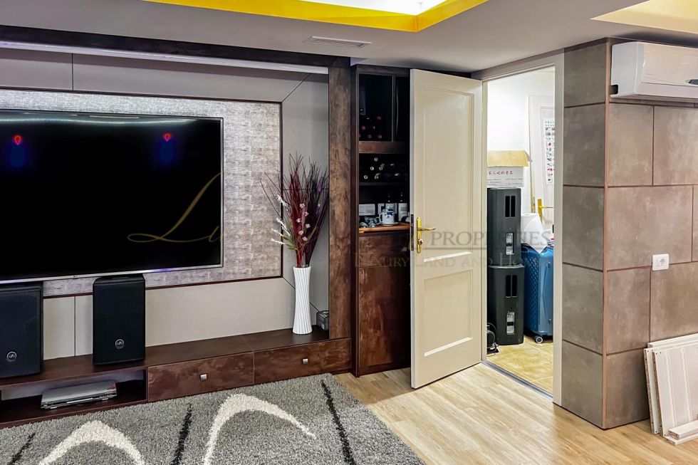 Villa for sale in  Costa Adeje, Spain - LWP5000 Casa en Las Encinas