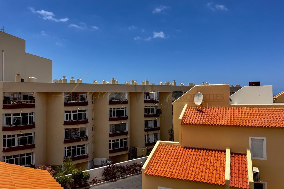 Villa for sale in  Costa Adeje, Spain - LWP5000 Las Encinas - El Madronal