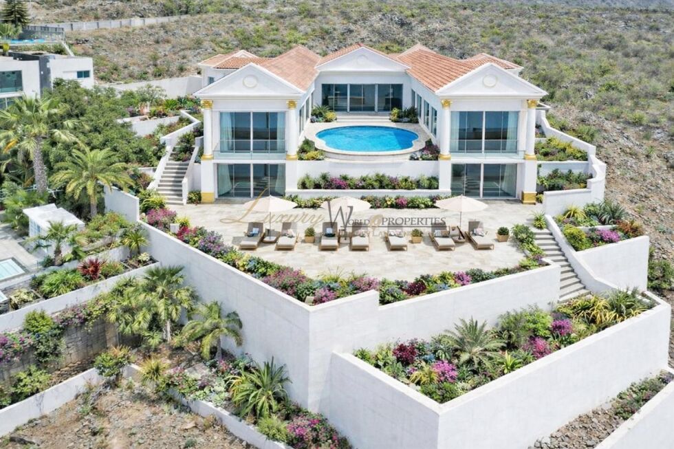 Villa for sale in  Costa Adeje, Spain - LWP6063 Villa en Roque del Conde