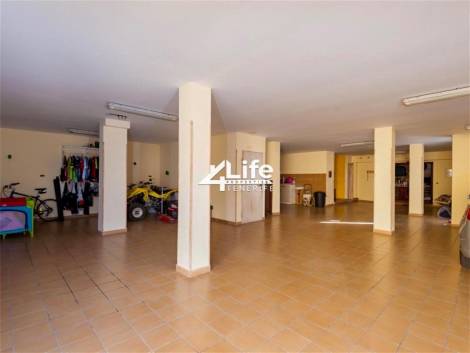 Villa for sale in  Costa Adeje, Spain - MT-0602231