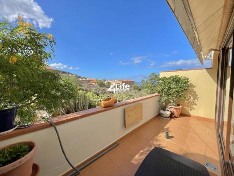Villa for sale in  Costa Adeje, Spain - MT-1804241