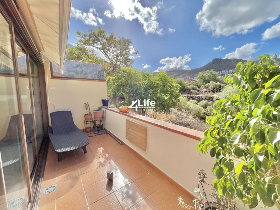 Villa for sale in  Costa Adeje, Spain - MT-1804241