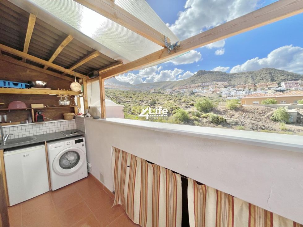 Villa for sale in  Costa Adeje, Spain - MT-1804241