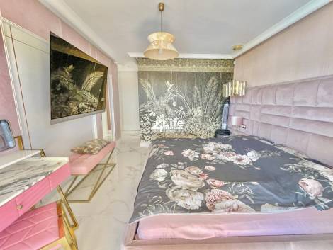 Villa for sale in  Costa Adeje, Spain - MT-2203231