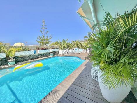 Villa for sale in  Costa Adeje, Spain - MT-2203231