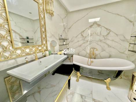 Villa for sale in  Costa Adeje, Spain - MT-2203231