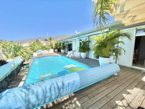 Villa for sale in  Costa Adeje, Spain - MT-2203231