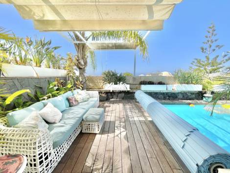 Villa for sale in  Costa Adeje, Spain - MT-2203231