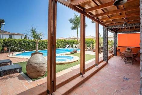 Villa for sale in  Costa Adeje, Spain - MT-2204242