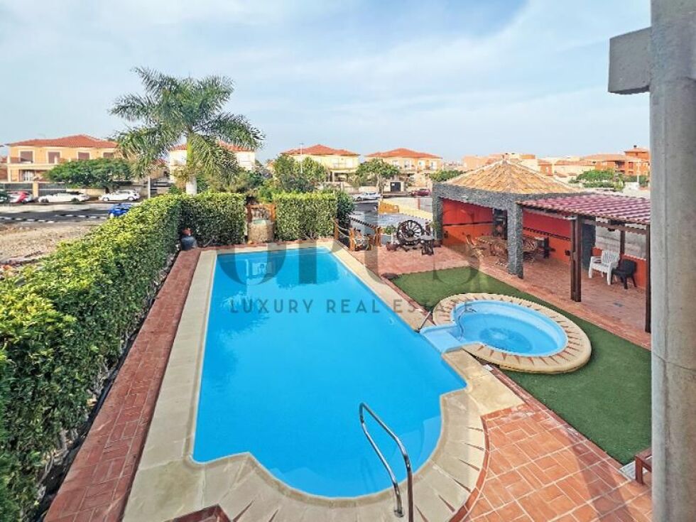 Villa for sale in  Costa Adeje, Spain - OP4292 Casa en El Madronal