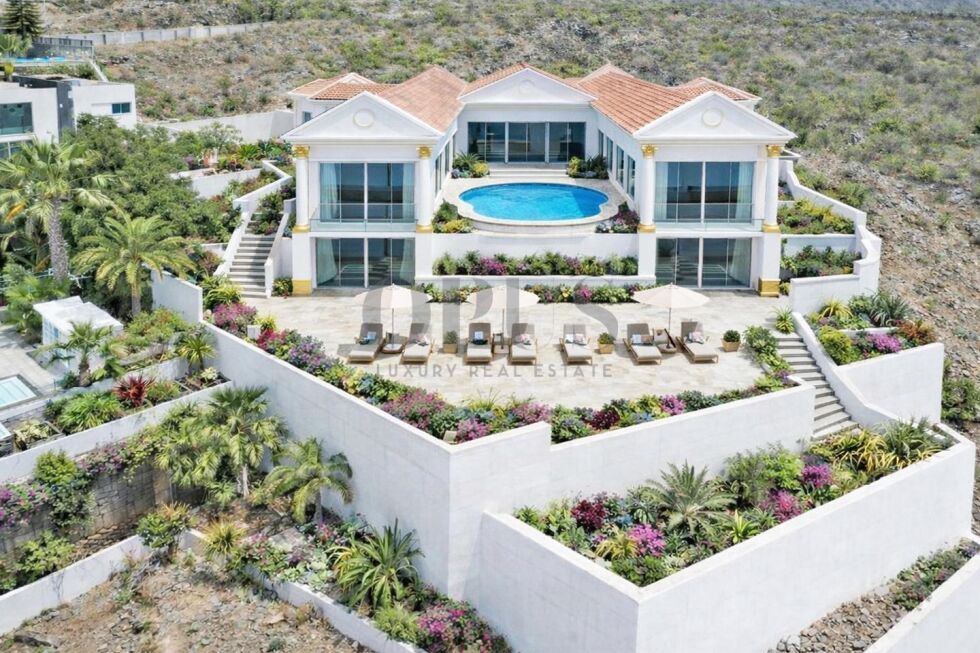 Villa for sale in  Costa Adeje, Spain - OP6063 Villa en Roque del Conde