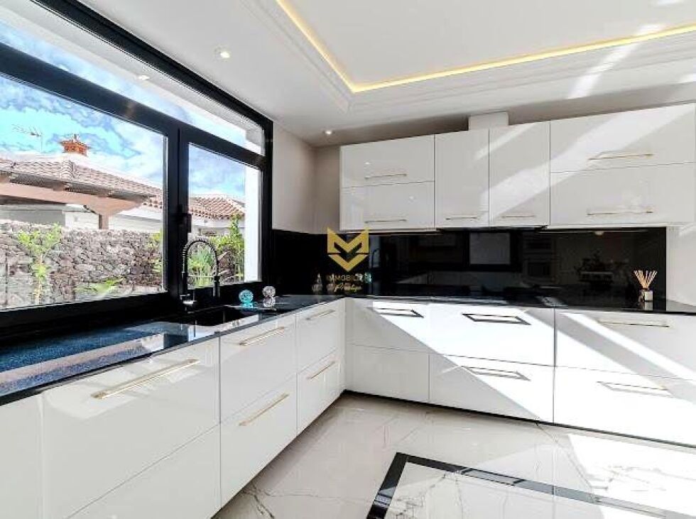 Villa for sale in  Costa Adeje, Spain - P00029