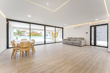 Villa for sale in  Costa Adeje, Spain - P00033