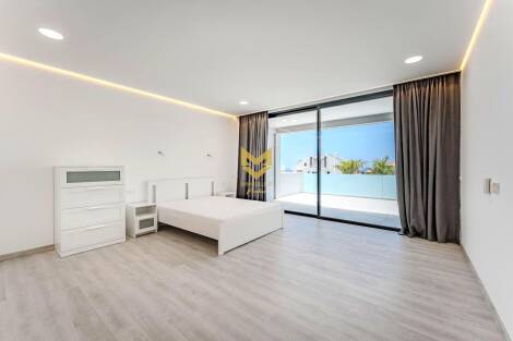 Villa for sale in  Costa Adeje, Spain - P00033
