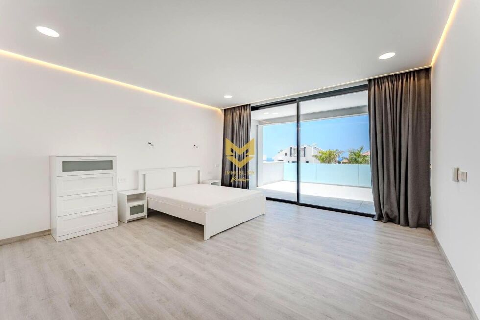 Villa for sale in  Costa Adeje, Spain - P00033