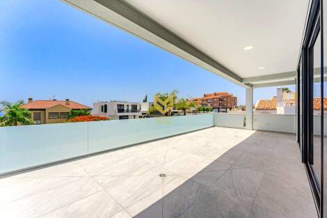Villa for sale in  Costa Adeje, Spain - P00033
