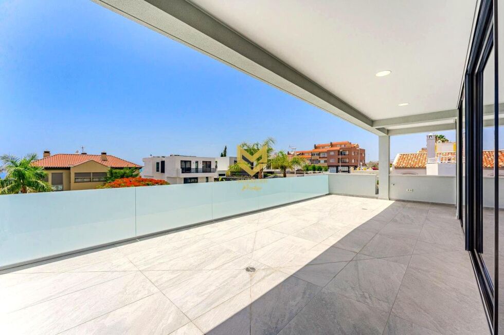 Villa for sale in  Costa Adeje, Spain - P00033