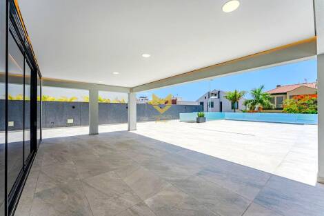 Villa for sale in  Costa Adeje, Spain - P00033