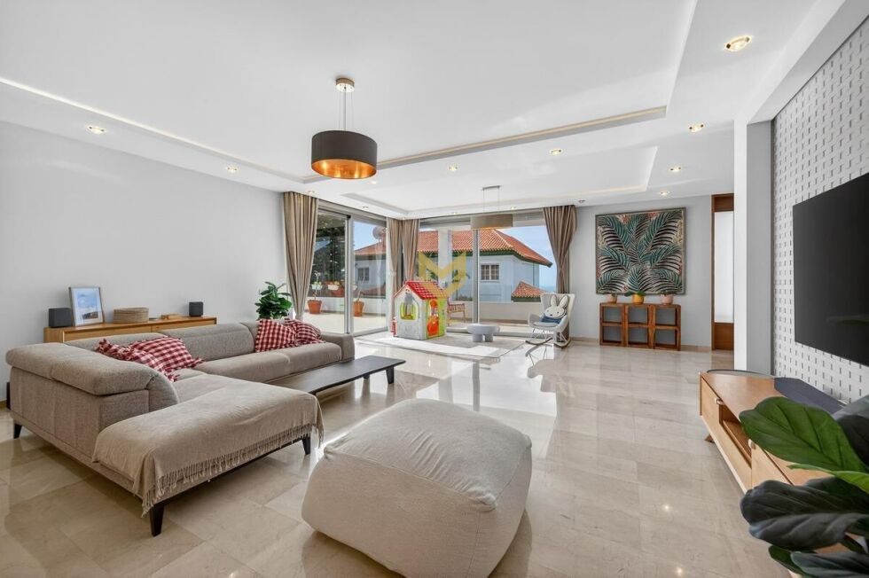 Villa for sale in  Costa Adeje, Spain - P00054
