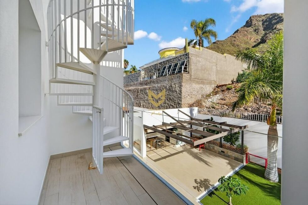 Villa for sale in  Costa Adeje, Spain - P00054