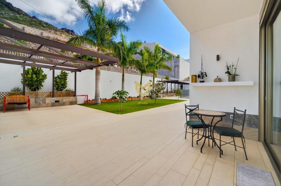 Villa for sale in  Costa Adeje, Spain - P00054