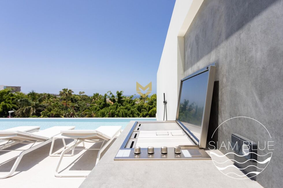 Villa for sale in  Costa Adeje, Spain - P00061