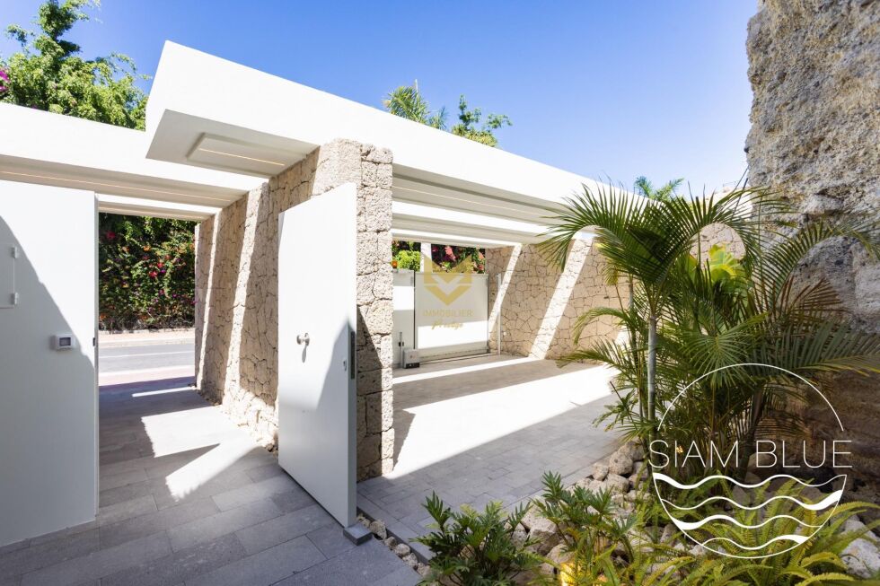 Villa for sale in  Costa Adeje, Spain - P00061
