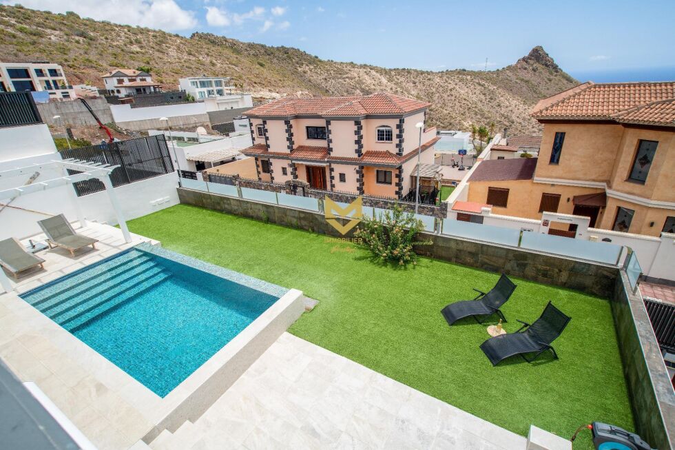 Villa for sale in  Costa Adeje, Spain - P00069