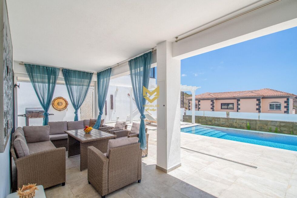 Villa for sale in  Costa Adeje, Spain - P00069