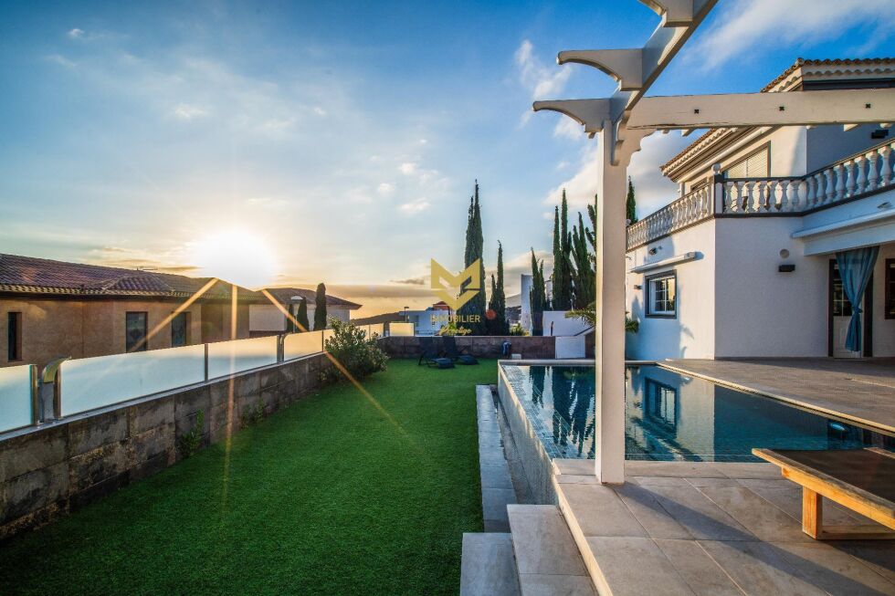 Villa for sale in  Costa Adeje, Spain - P00069