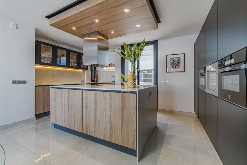 Villa for sale in  Costa Adeje, Spain - P00080