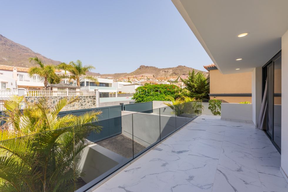 Villa for sale in  Costa Adeje, Spain - P2408