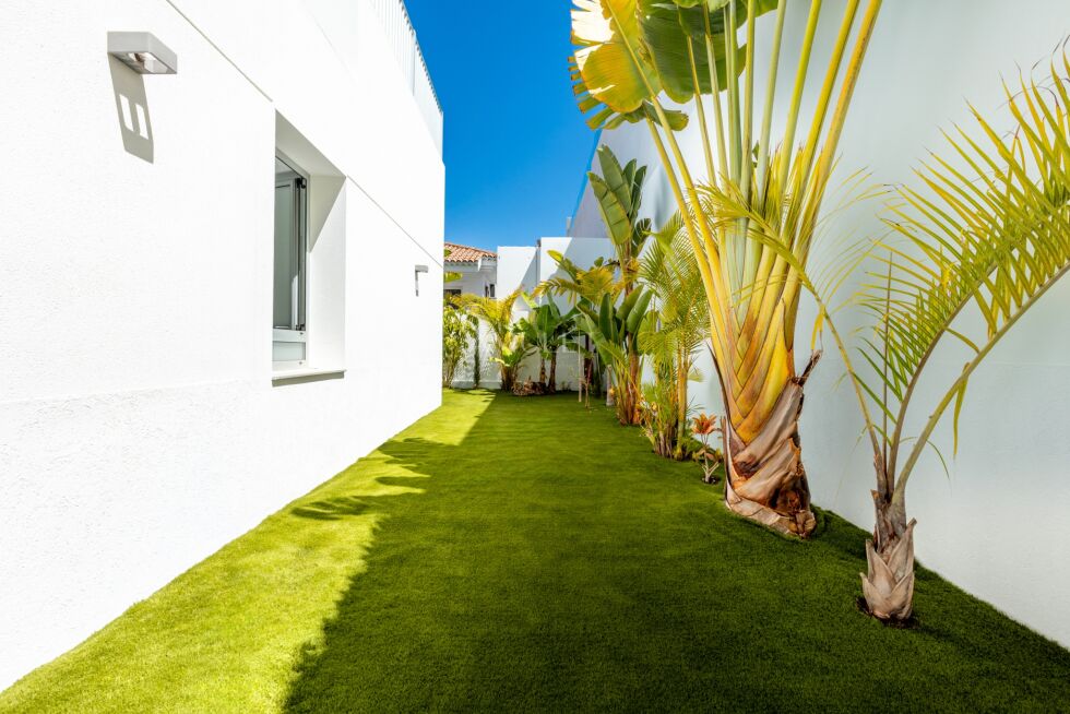 Villa for sale in  Costa Adeje, Spain - P2521
