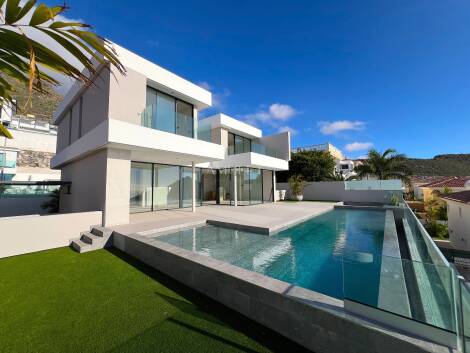 Villa for sale in  Costa Adeje, Spain - P2530