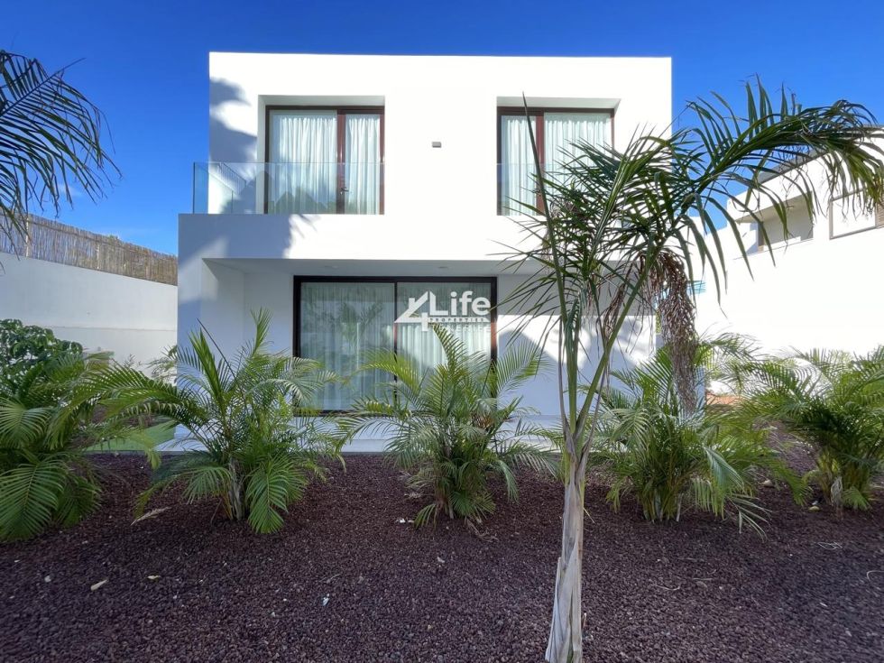 Villa for sale in  Costa Adeje, Spain - PD-14031