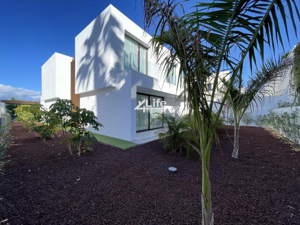 Villa for sale in  Costa Adeje, Spain - PD-14031