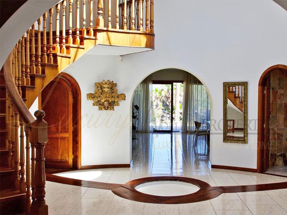 Villa for sale in  Golf del Sur, Spain - LWP2351 Villa en  Amarilla Golf