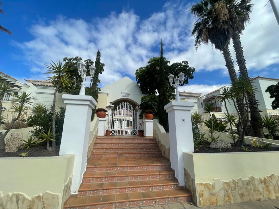 Villa for sale in  Golf Resort, Los Cristianos, Spain