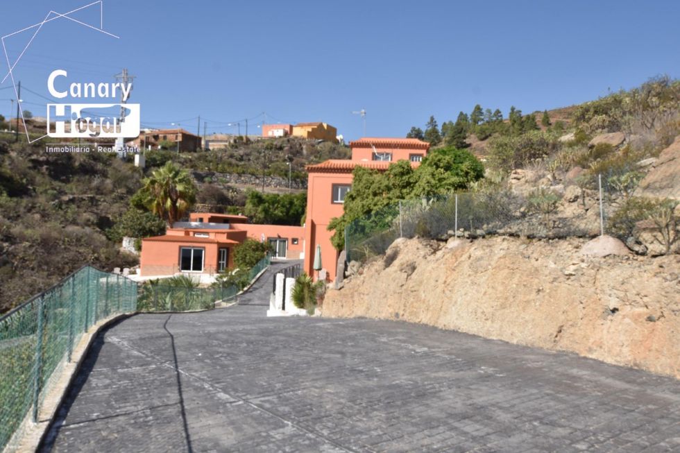 Villa for sale in  Granadilla, Spain - 055051