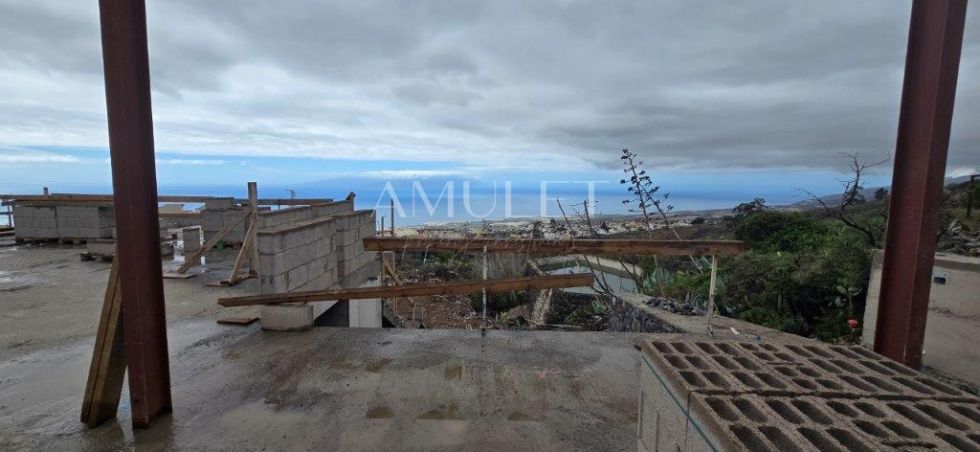 Villa for sale in  Guía de Isora, Spain - P2245