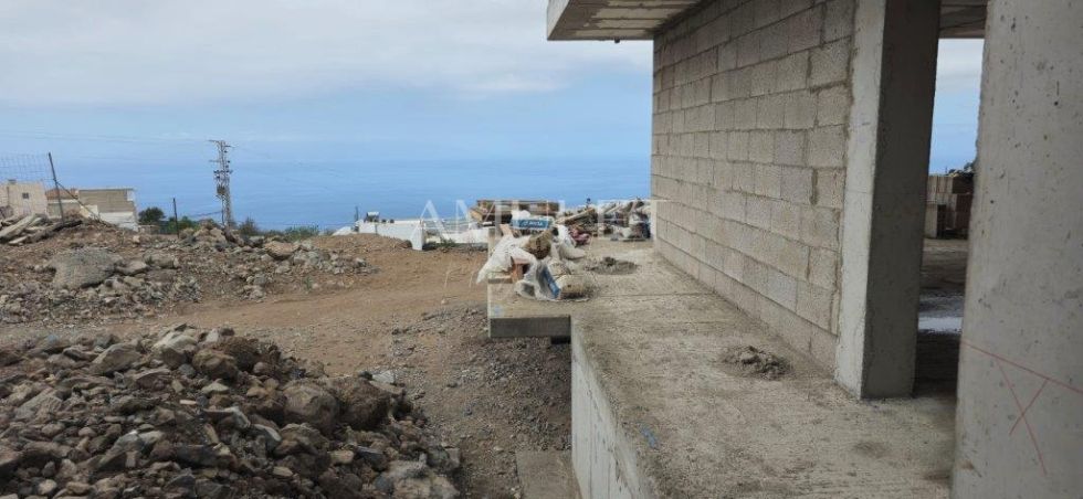 Villa for sale in  Guía de Isora, Spain - P2245