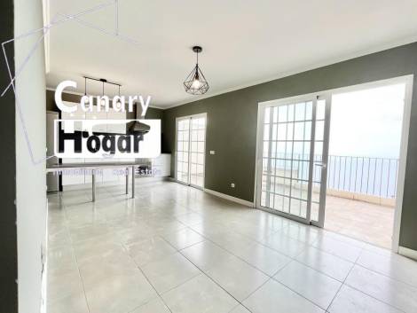 Villa for sale in  La Caleta, Spain - 052631