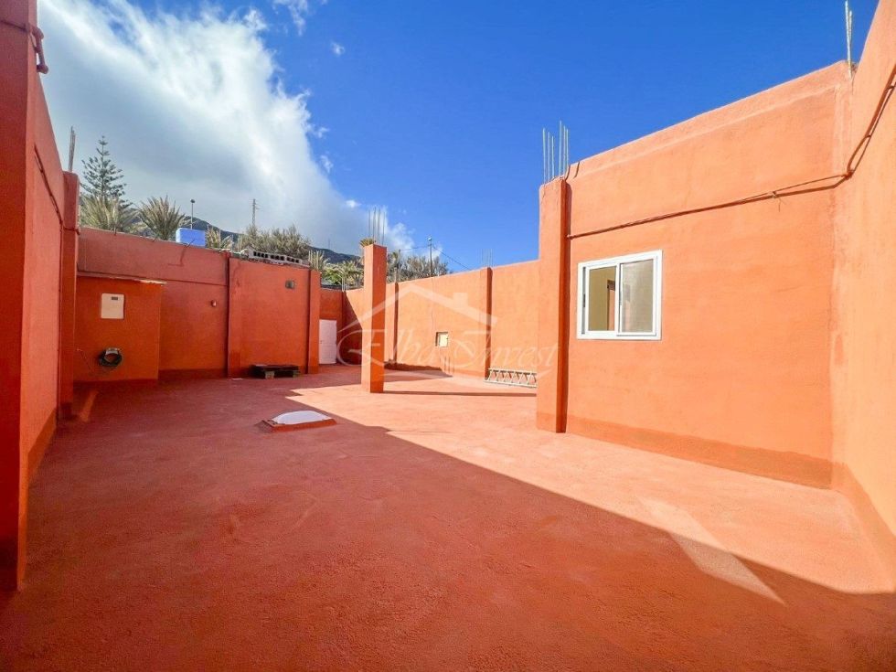 Villa for sale in  La Caleta, Spain - 5286