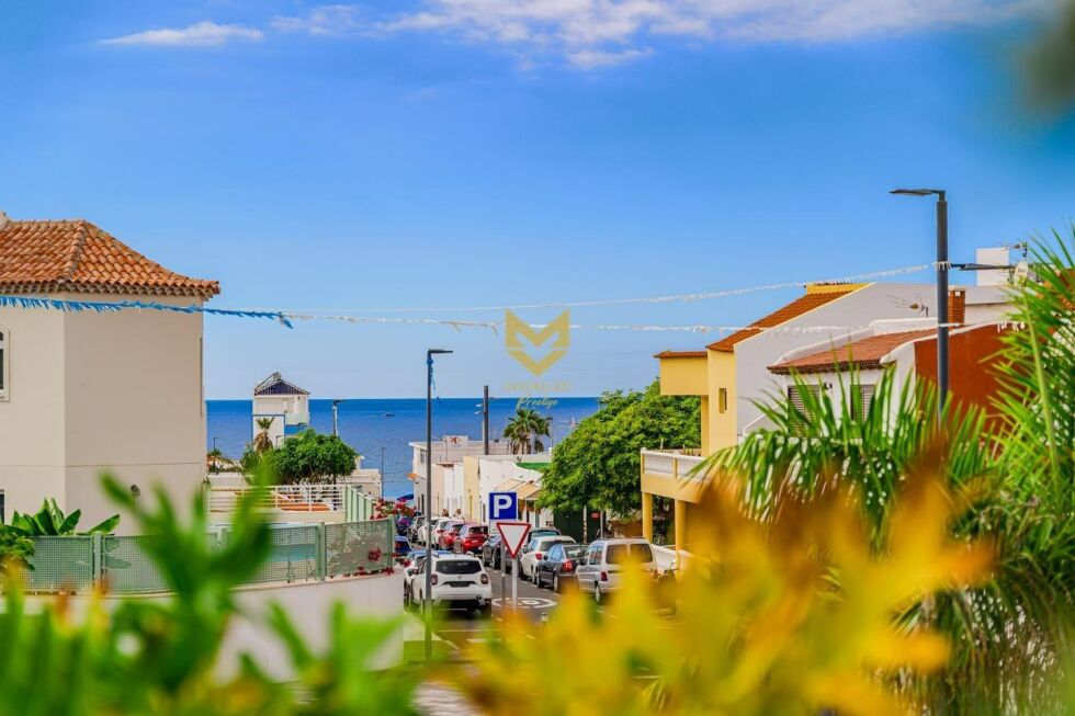 Villa for sale in  La Caleta, Spain - P00022
