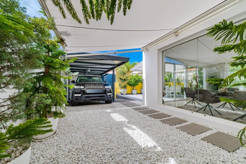Villa for sale in  La Caleta, Spain - P00022